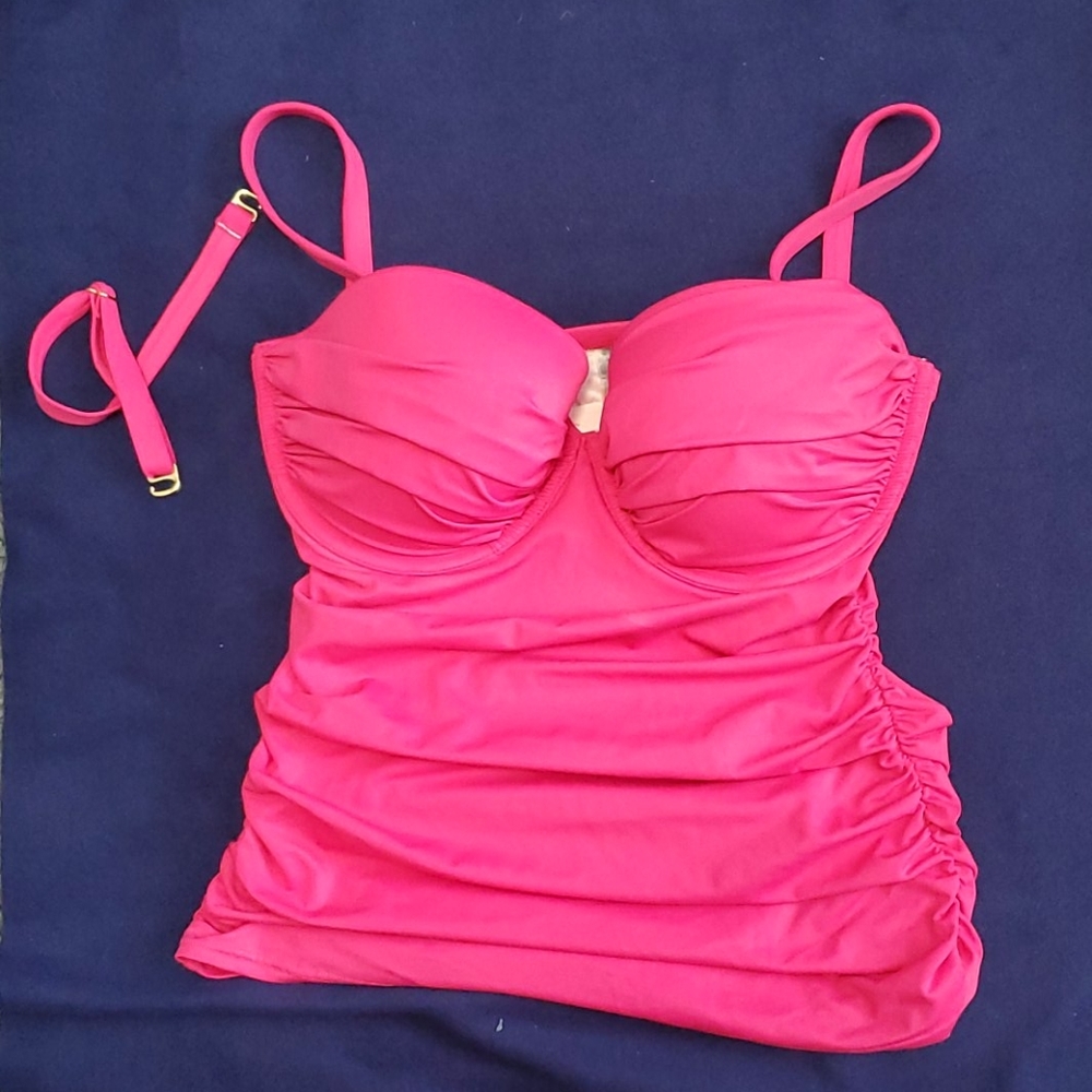 Victoria Secret's Tankini 34DD